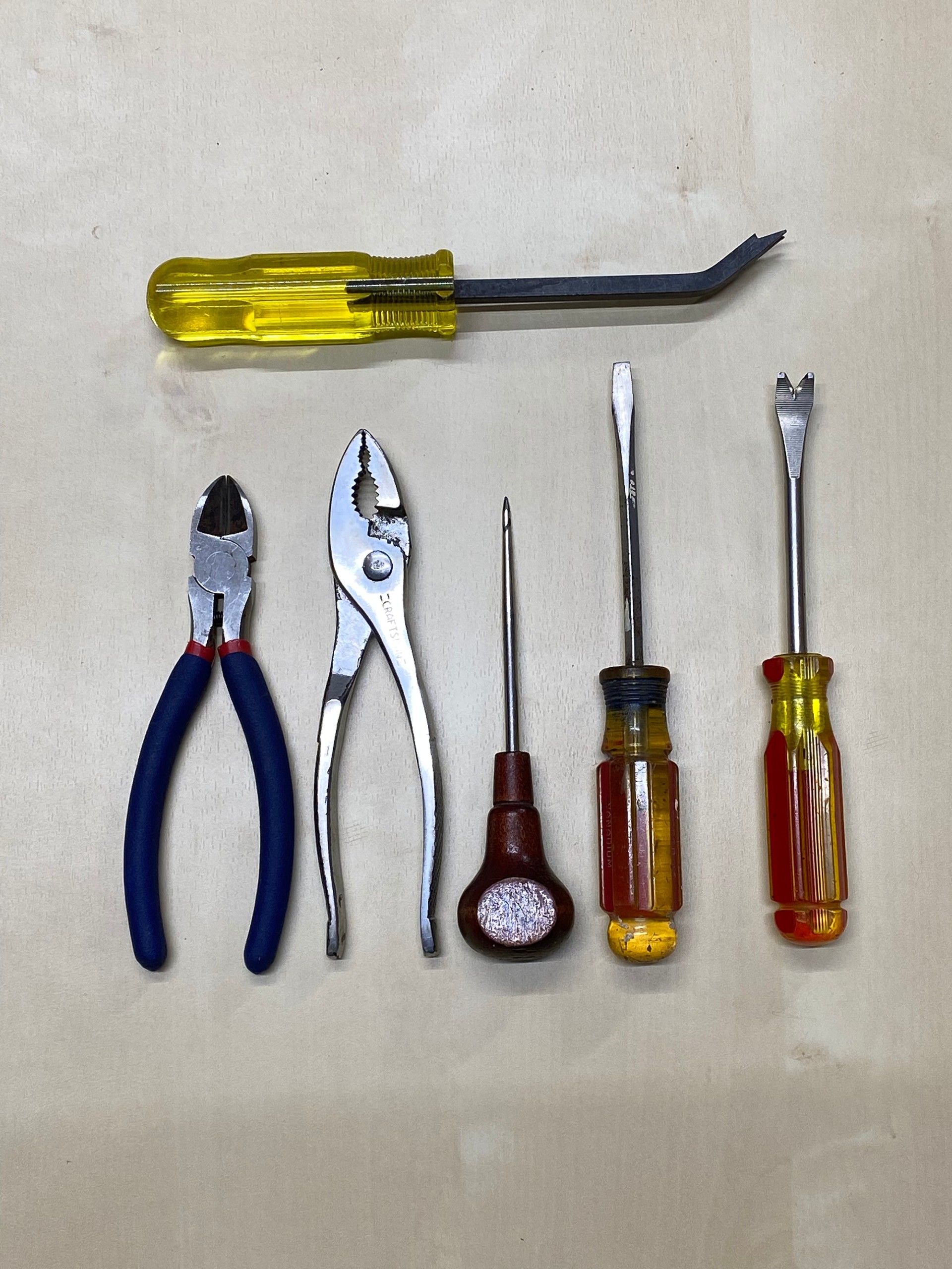 Tools you need to start upholstery as a hobby - SH Upholstery
