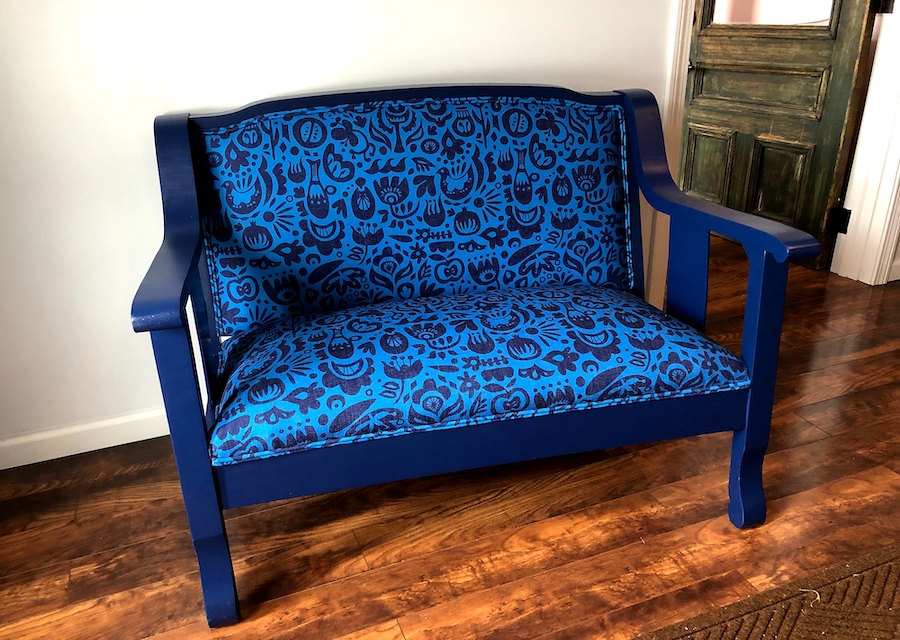 blue bench - a no-sew upholstery project